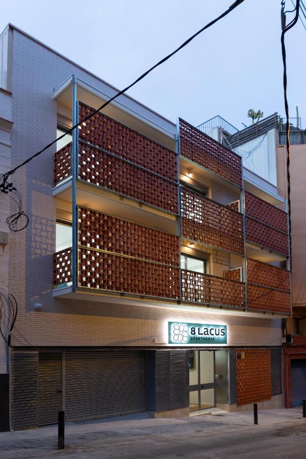 8 Lacus Baikal L'Hospitalet de Llobregat Buitenkant foto
